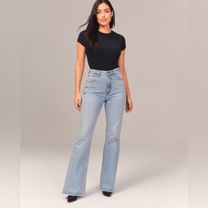 Curve Love High Rise Vintage Flare Jean in Light - 29/8R